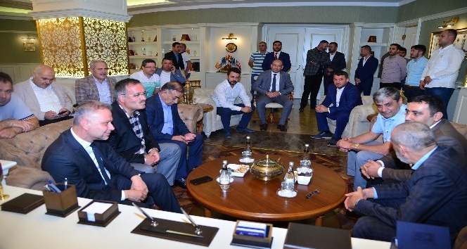 MHP'li Yıldırım'dan Başkan Ertürk'e ziyaret