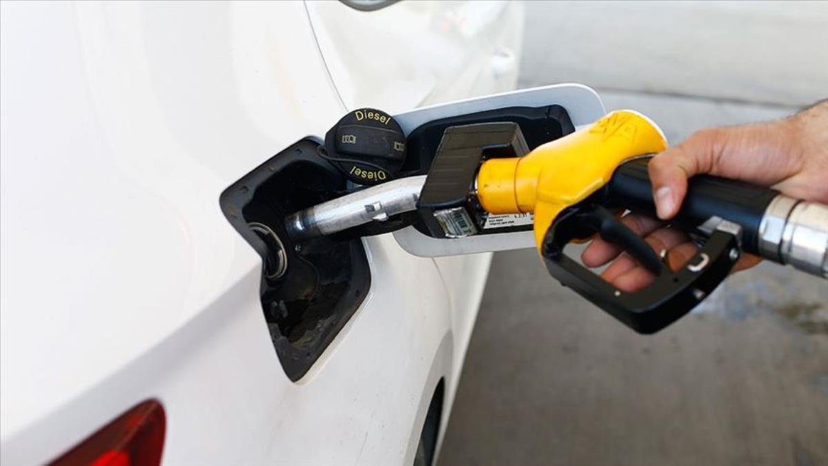 Benzine zam geldi mi? Benzim zamlandı mı?