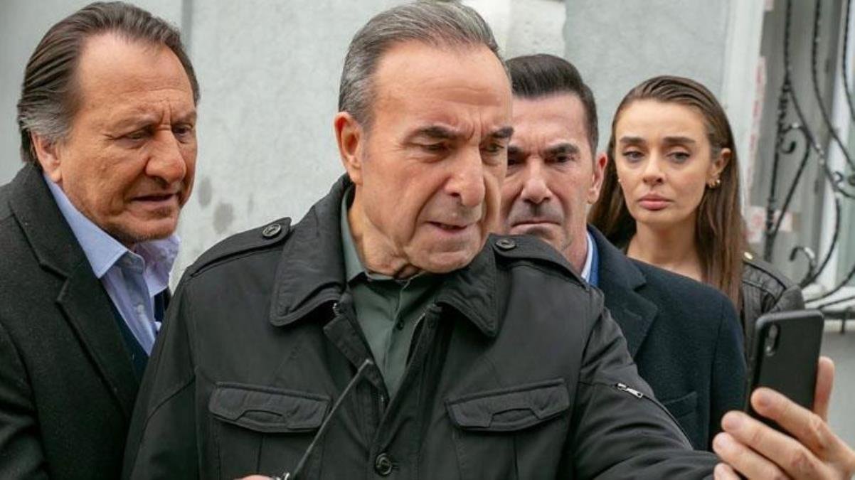 Zafer Ergin’den Arka Sokaklar açıklaması: Final yapmadan yayından kaldırıldı