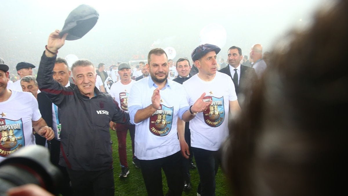 Trabzonspor’da Ahmet Ağaoğlu’na duygusal veda