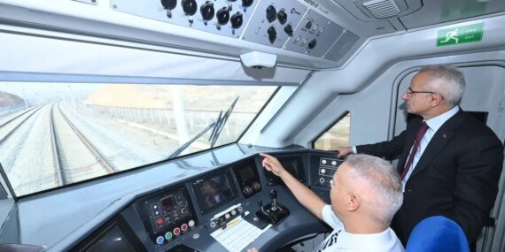 Ankara-Sivas YHT Hattı 2 Yılda 1.6 Milyon Yolcu Taşıdı