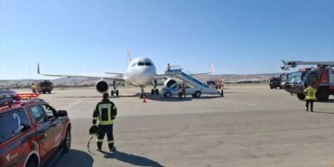 airarabia-ucagi-motor-arizasi-nedeniyle-ankaraya-acil-inis-yapti-ftNT8IBx.jpg